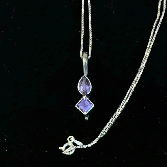 92.5 Silver, Made In Italy Amethyst Double Gem  8” Necklace - Picture 5 of 5